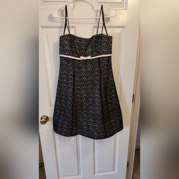 Betsy & Adam Dresses & Skirts - BETSEY AND ADAM DRESS !!